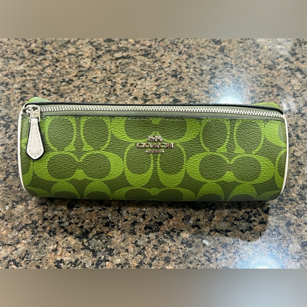 Coach Barrel Makeup Brush Pouch in Green